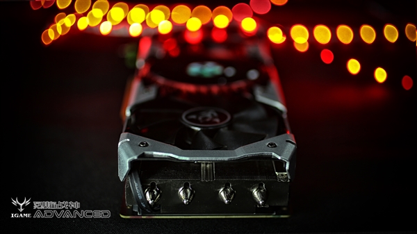 ����Ʒ���߲ʺ�iGame GTX1080Ti����ս����ͼ��