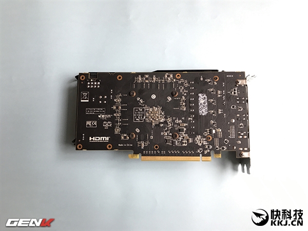 AMD RX 570�Կ�ʵ�����أ��������й¶