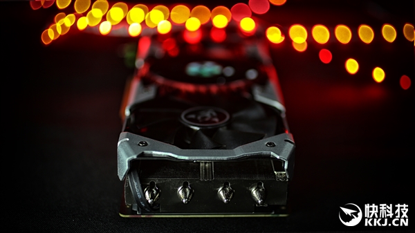 ����Ʒ���߲ʺ�iGame GTX1080Ti����ս����ͼ��