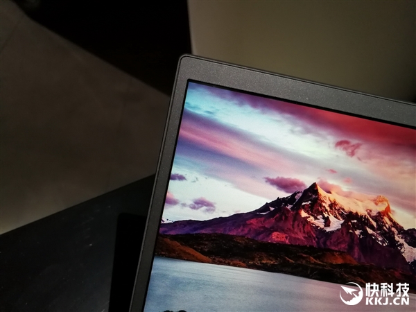 9999Ԫ�����뷢������ThinkPad X1 Carbon 2017��΢�߿�