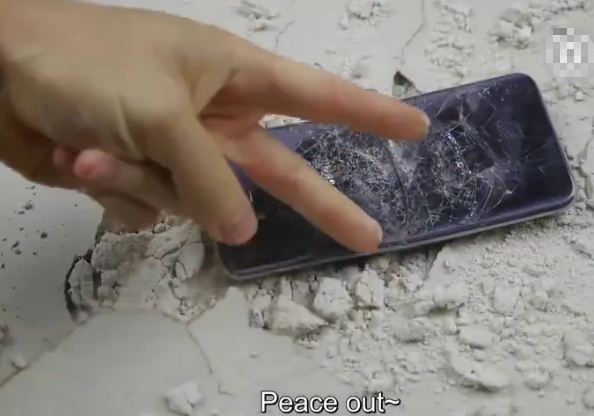 ����Galaxy S8 Plus���������� ���ӿ񴷲���