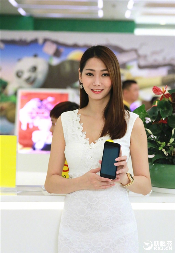 2199Ԫ��ֵ�ޣ�ivvi K5����3D�ֻ���������Ƭ����