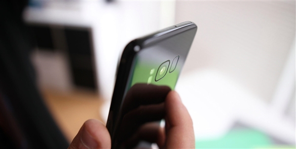 ����S8����ָ�ƶ̰���ˣ�ʵ���ȡ��ȻҪ6��