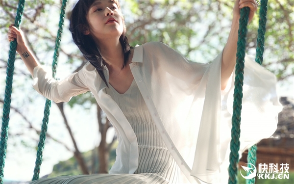 С��6�ٷ�����ȫ����Ů��һ�۱��ж���