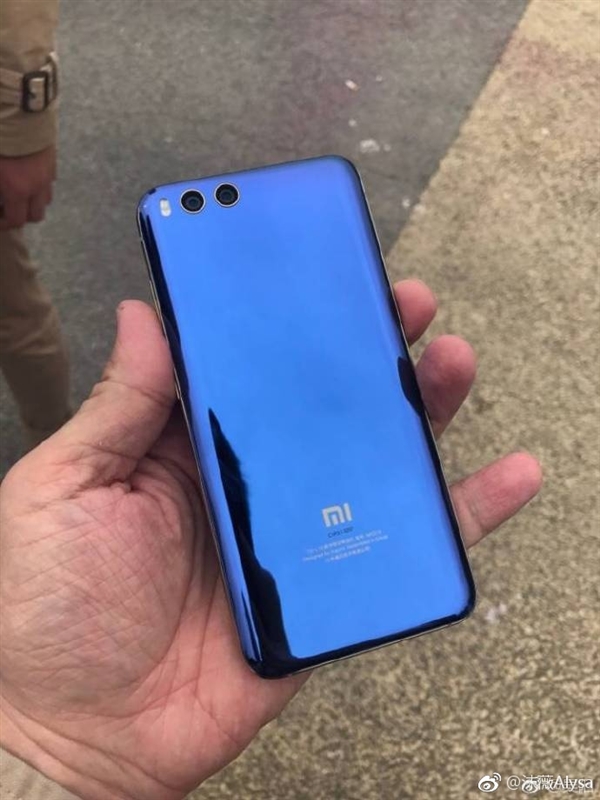 С��6��ɫ/��ɫ���ͼ�ͣ��ڱ߸���