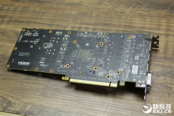 �������AMD RX 580/570/550��Ʒ�ƺ���ͼ��