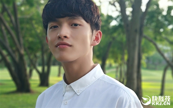 С��6�ٷ�����ȫ����Ů��һ�۱��ж���