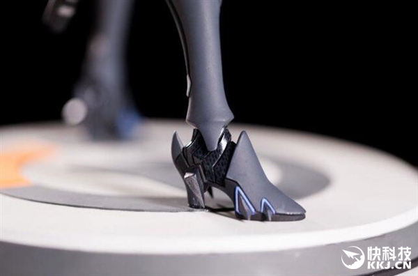 1499Ԫ�������ȷ桷�ڰٺ��ְ���ڿ�������һ�ֺ�ǹ