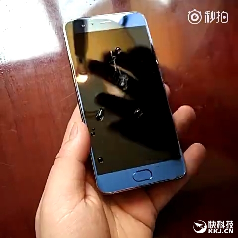 С��6��Ļ��ˮʵ�⣺���Ͳ����׵�