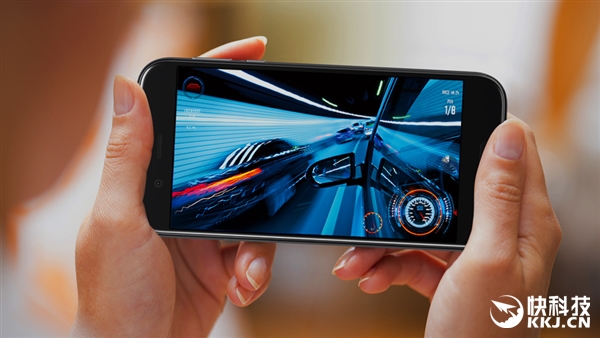 ��������835�콢AQUOS R���ͼ�ͣ�120Hz 2K��