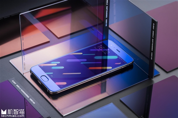 �ж��ˣ�С��6����ɫ�������� ��ֵ����