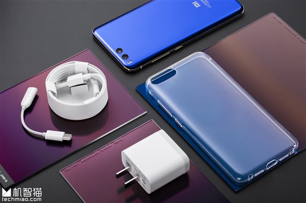 �ж��ˣ�С��6����ɫ�������� ��ֵ����