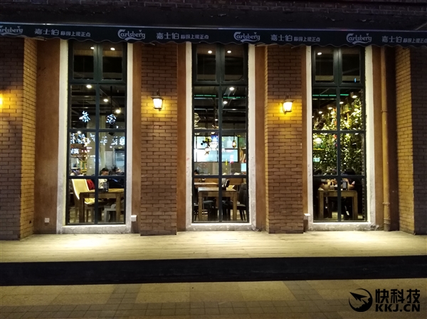 ��Ϊ����7 Plus���ţ������黯������