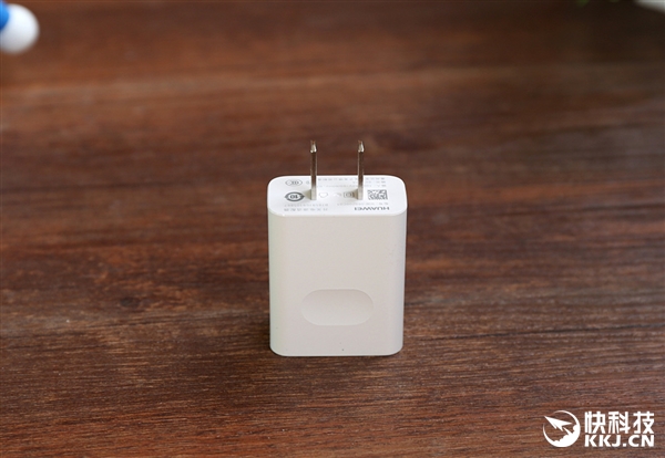 ��Ϊ����7 Plus���ͼ�ͣ�Բ������˧��