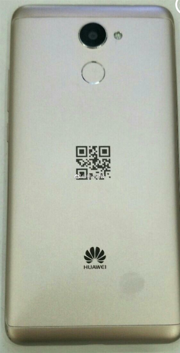 ���緢������Ϊ�»�����7 Plus���ˣ�û������CPU