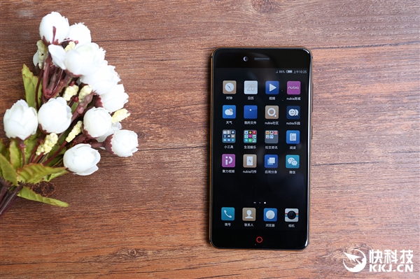 6GB�ڴ棡nubia Z17mini�ڽ�濪��ͼ�ͣ�˫������