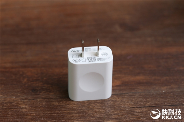 6GB�ڴ棡nubia Z17mini�ڽ�濪��ͼ�ͣ�˫������