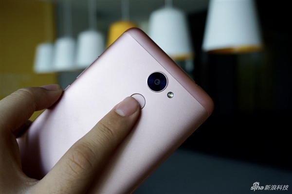 1499Ԫ�𣡻�Ϊ����7 Plusͼ�ͣ�������Բ