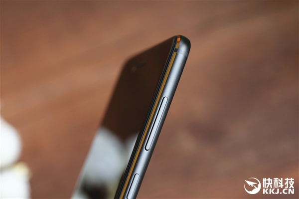 6GB�ڴ棡nubia Z17mini�ڽ�濪��ͼ�ͣ�˫������