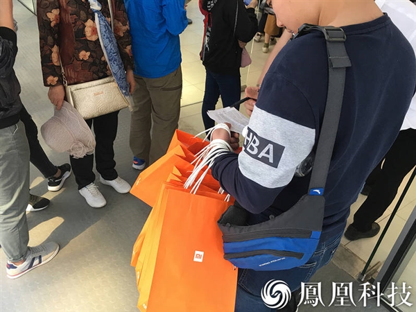 ��ţ��Ᵽ�С��6˲�����⣺�����ⷢ�۳������