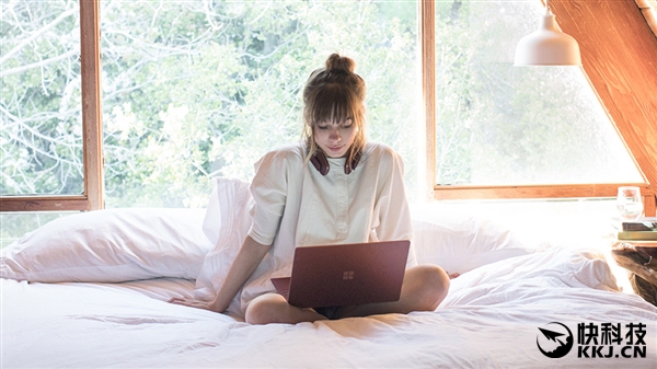 ��ϲ��Surface Laptop������ȷ�� ��ŰMacBook