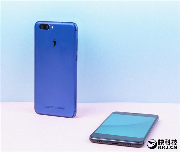 YunOS��ȶ��ƣ�������6������799Ԫ˫��