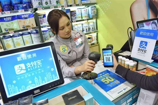 �Ļ�girl��С����ɨ��֧��ȴչʾ֮ǰ��ͼ ֧����ŭ��