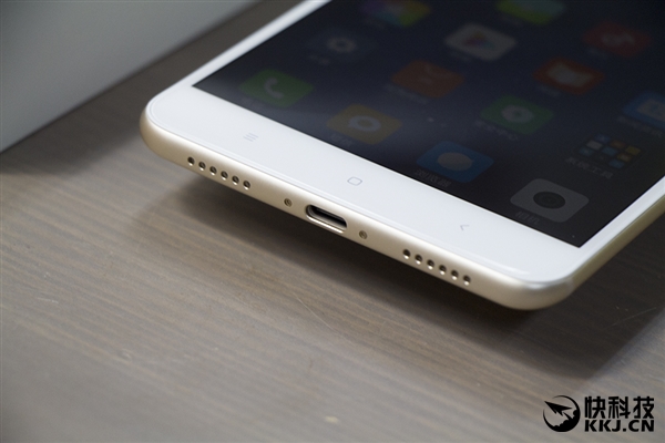 ��ֵ��� С��Max2����ͼ��