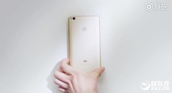 5300mAh/OTG��С��Max 2������֧�ַ���ģʽ