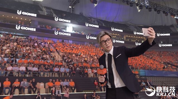 ȫ׿ֻ콢S106GB/2599Ԫ