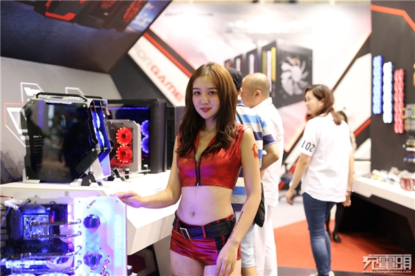 ����ʱ�䣺̨������չShowgirlͼ��