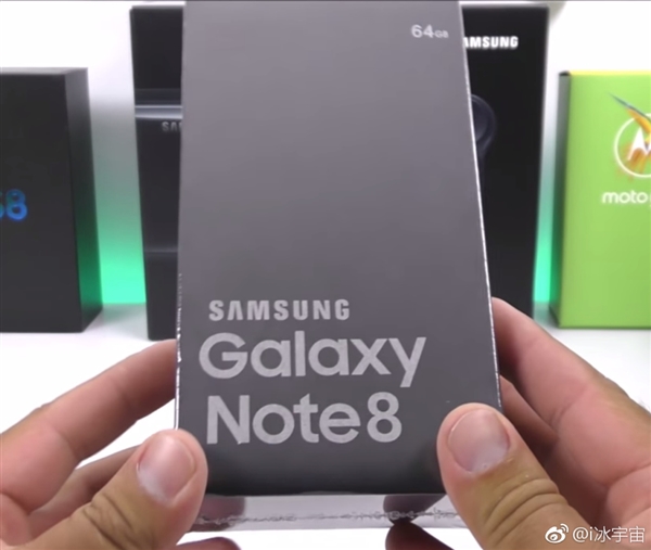 ����Note 8��û¶��ͱ�ɽկ�ˣ���Ļ�����ڱߴ�