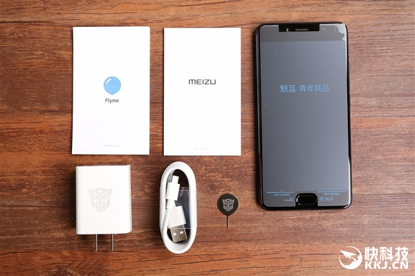 ����E2���ν�ն��ư濪��ͼ�ͣ�U������