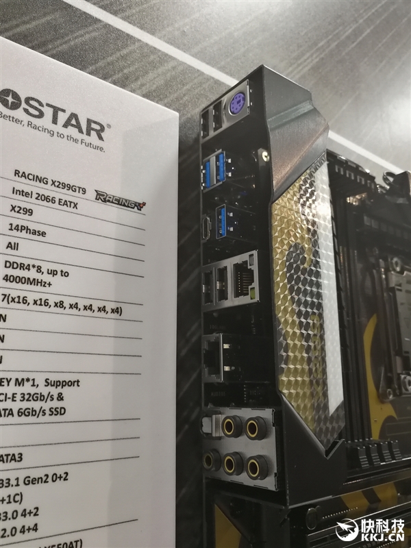 18����ը�ѣ�X299����ȫ����M.2 SSD���ȵ�