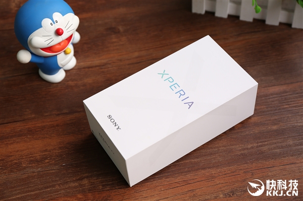 4K������835������XZ Premium����ͼ��