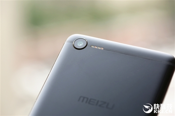 ����E2���ν�ն��ư濪��ͼ�ͣ�U������