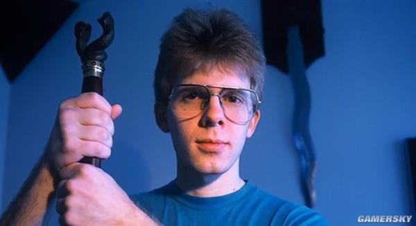 你大概不知道 现代FPS游戏源于一位英国特工