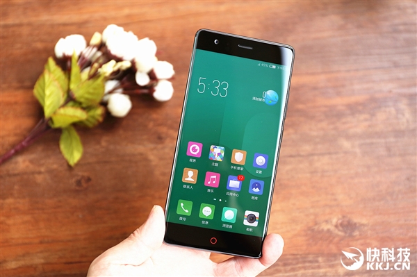 8Gڴ棡nubia Z17ͼͣޱ߿ж