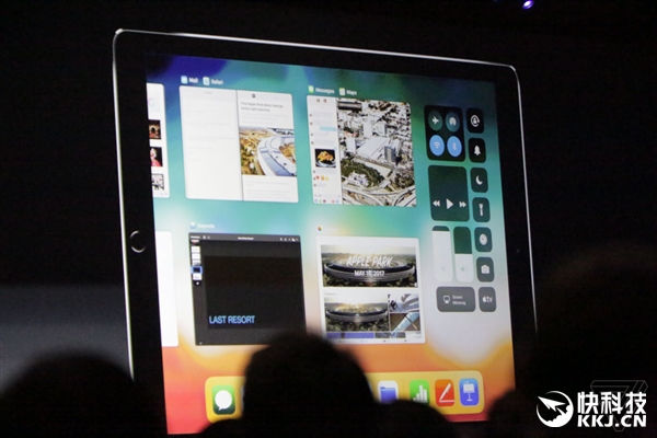 iOS 11 for iPadʷļק