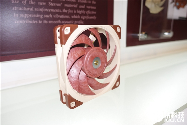 ȫ²ʣèͷӥչʾһAϵɢ4з