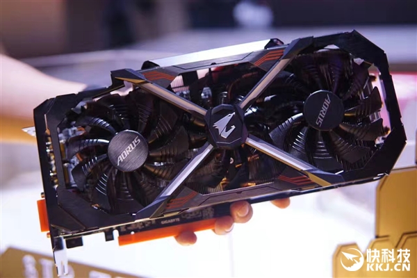 ��Ů����ս�����ζ����羺Ʒ��AORUS��ʽ��������