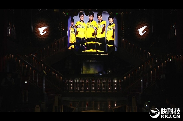 ��Ů����ս�����ζ����羺Ʒ��AORUS��ʽ��������