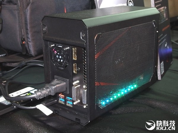 ��Ů����ս�����ζ����羺Ʒ��AORUS��ʽ��������