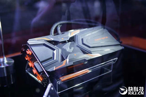 ��Ů����ս�����ζ����羺Ʒ��AORUS��ʽ��������