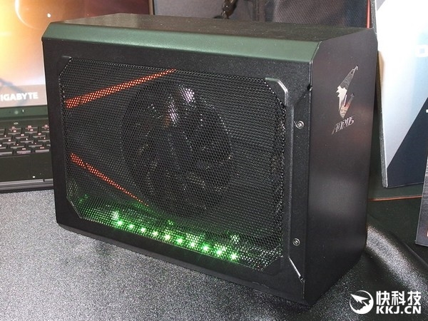 ��Ů����ս�����ζ����羺Ʒ��AORUS��ʽ��������