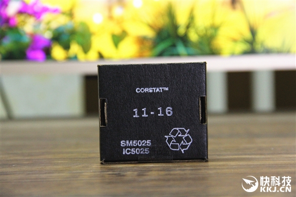 IntelǿUCore i9-7900Xͼ