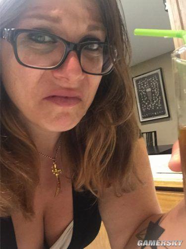 ������Ů�Գ���Ϸ��6��ڰ����� ���ı���˵����һ��