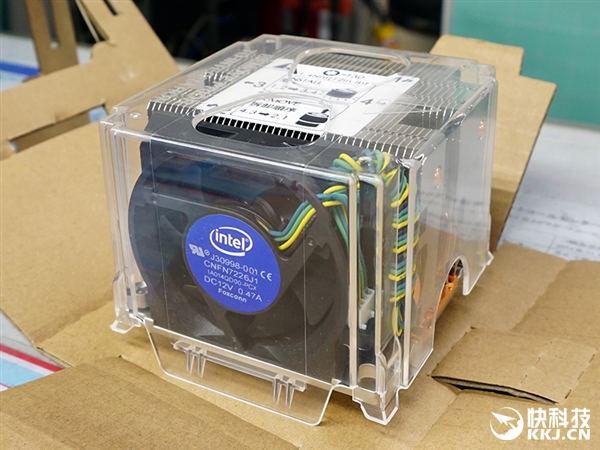 8.1��Ԫ�˼䶾�Intel 28�˲����Xeon 8180��������