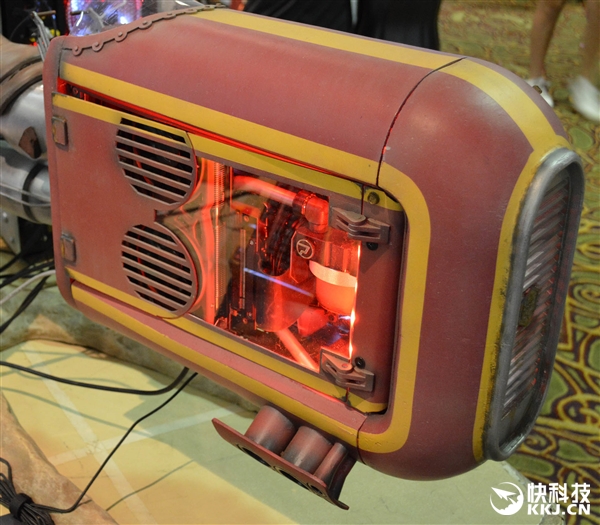 AMD콢ԿRX Vegaװʵ⣺ϷGTX 1080