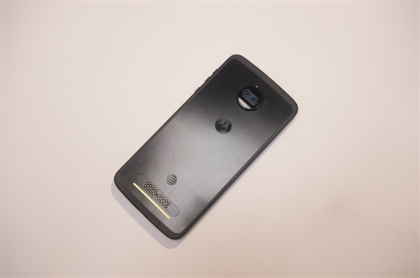 Moto Z2 Force���ͼ�ͣ�6.1mm����������